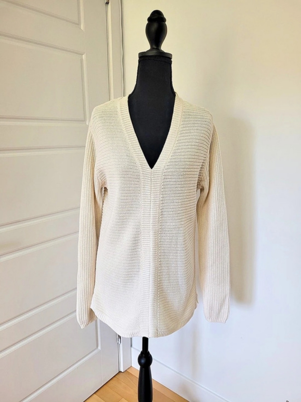 🍂 Contemporaine Simons V-Neck Ribbed Cotton Blend Sweater Cream Size M